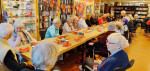 19. Drukbezet, totaal 43 personen