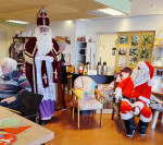 30. Sint en kerstman in discussie